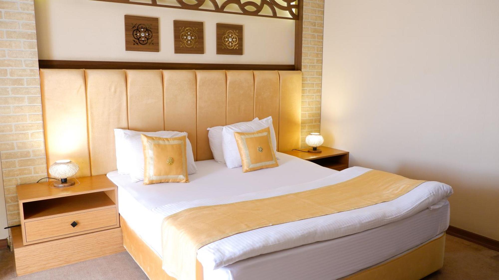 Hotel Labella แบร์กามา ภายนอก รูปภาพ