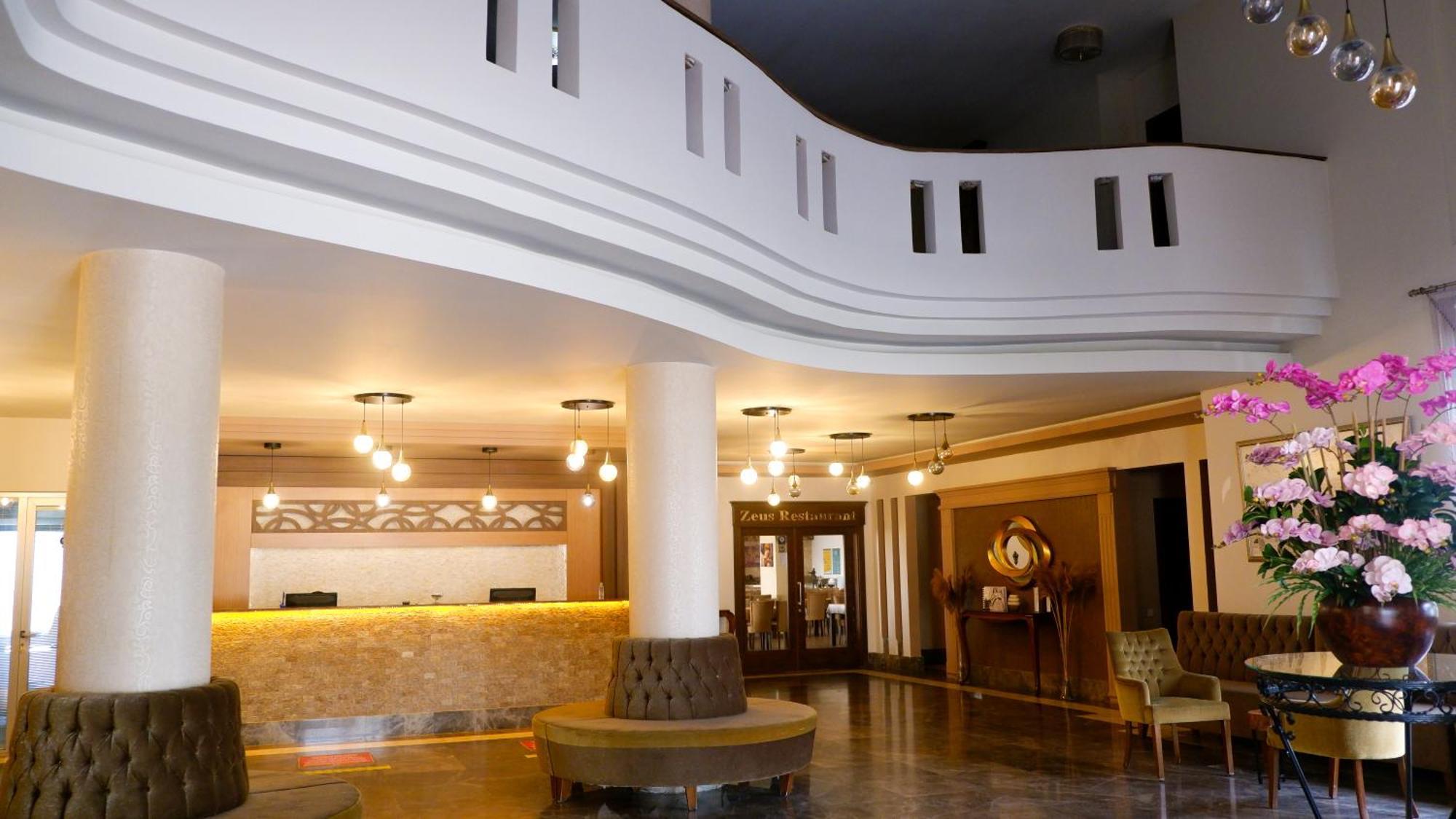 Hotel Labella แบร์กามา ภายนอก รูปภาพ